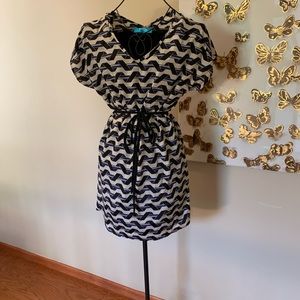 Francesca's Sheath dress black blue white size Small